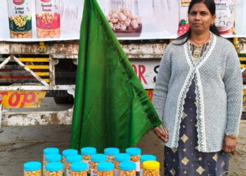 GI-Tagged Makhana exported by Sea for Ist time in shipment to Dubai